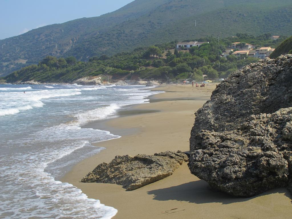 Residence Arinella Farinole Екстер'єр фото