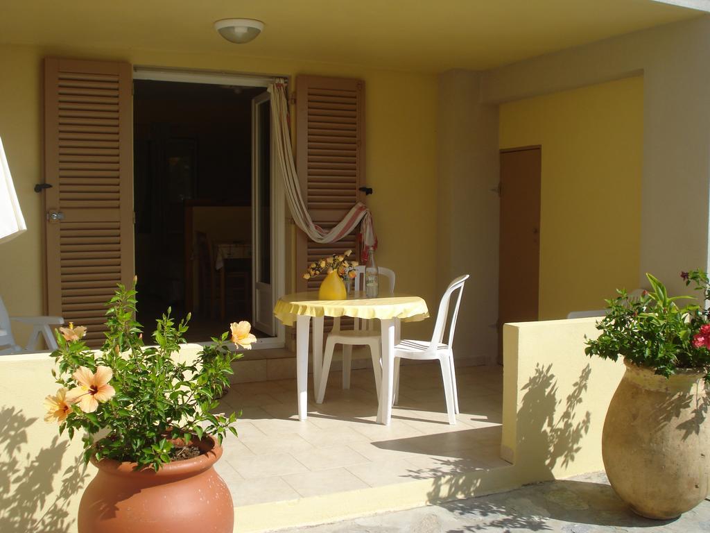 Residence Arinella Farinole Екстер'єр фото
